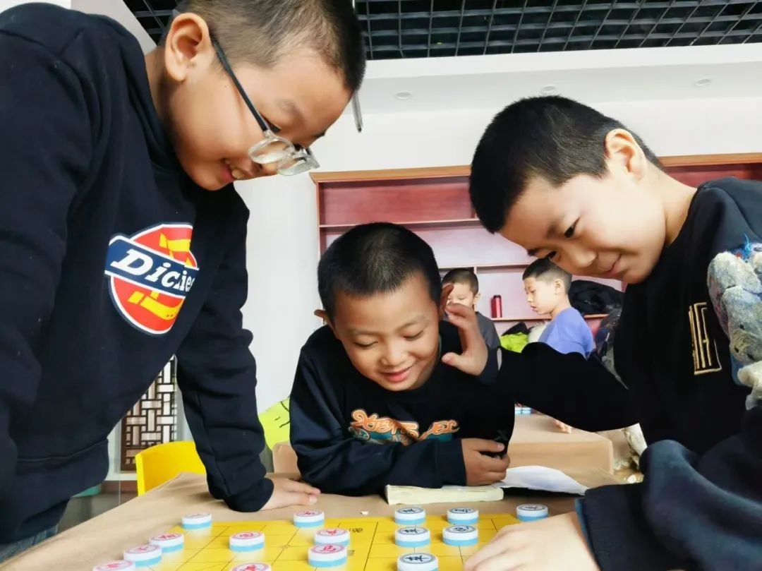 象棋.jpg 象棋.jpg