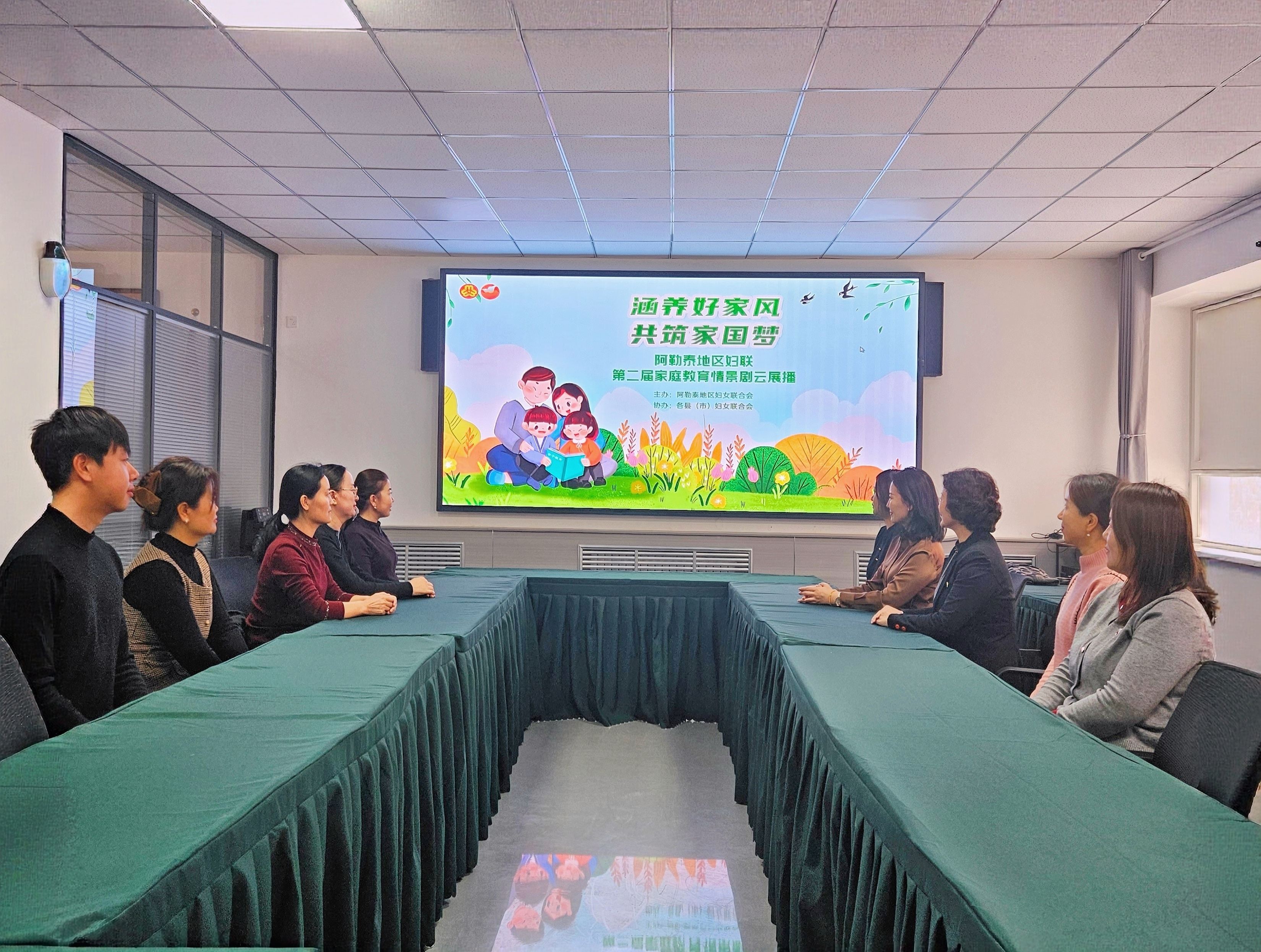 mmexport1763354364940